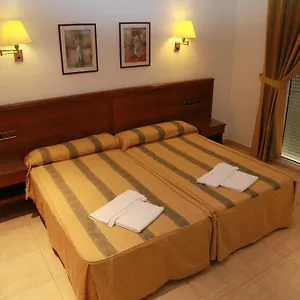 2* Hotel Tio Felipe
