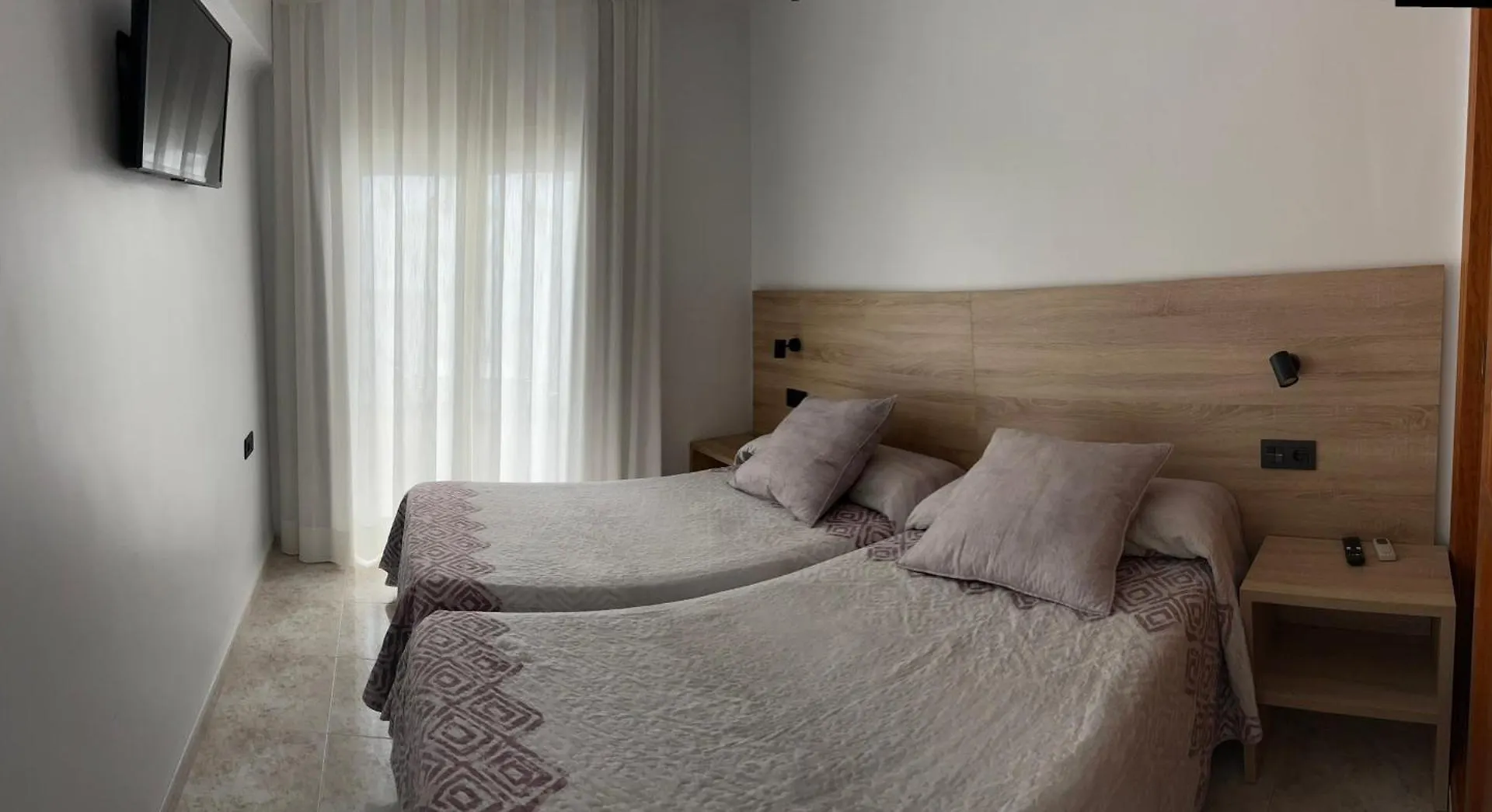 Гостевой дом Hostal Juan Carlos Карбонерас Испания